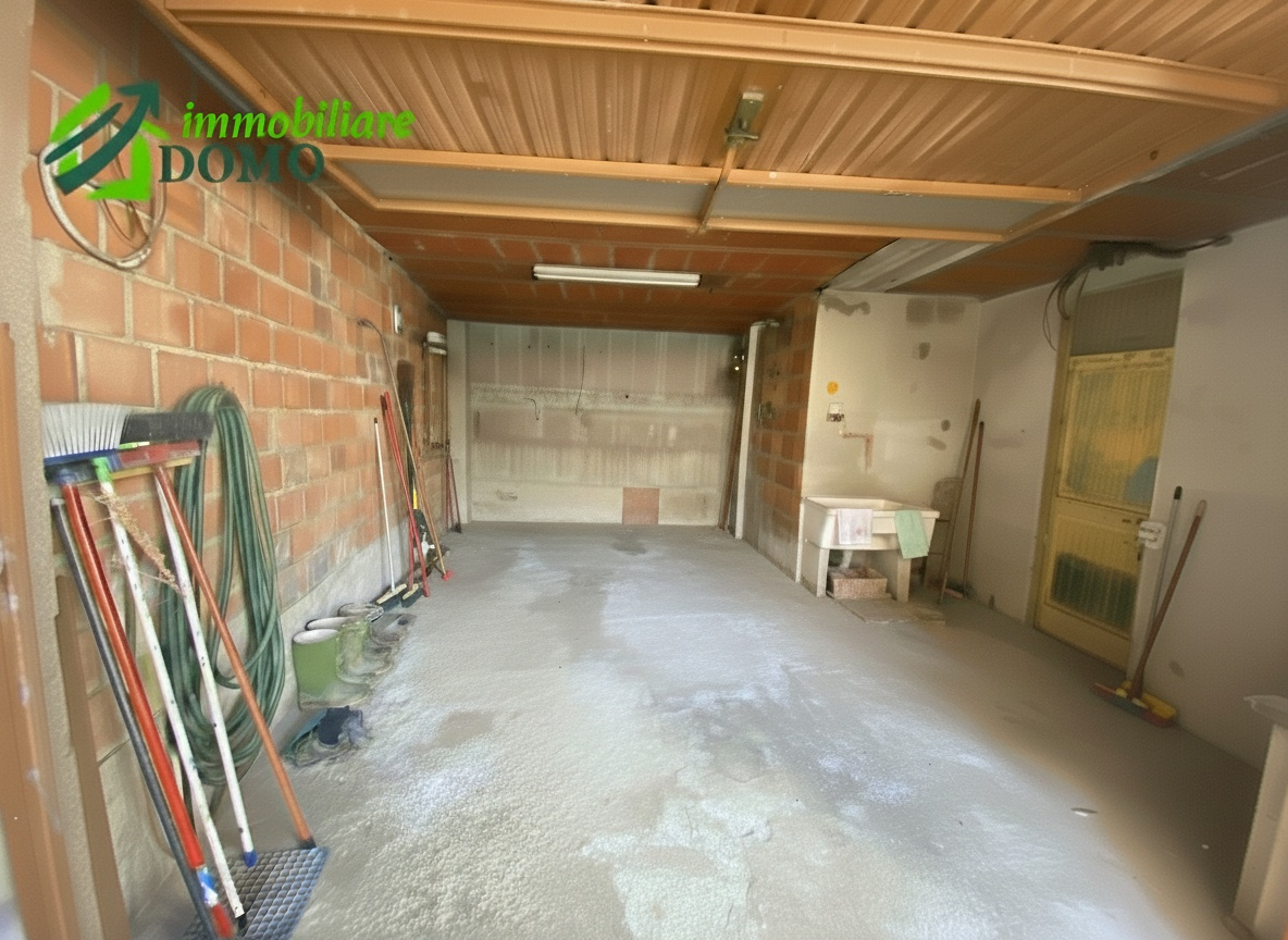 002__whatsapp_image_2025-03-06_at_17_23_39_mod_01_wmk_0